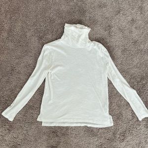 Madewell white turtleneck long sleeve top. Size small. New without tags.